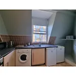 A7-Top Flr 1 Bed Flat Near Elephant And Castle